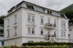 Romantik Residenz (Ferienwohnungen Hotel Im Weissen Rössl) - Dependance